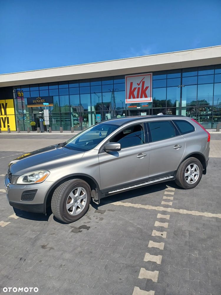 Volvo XC 60 D3 Momentum - 10
