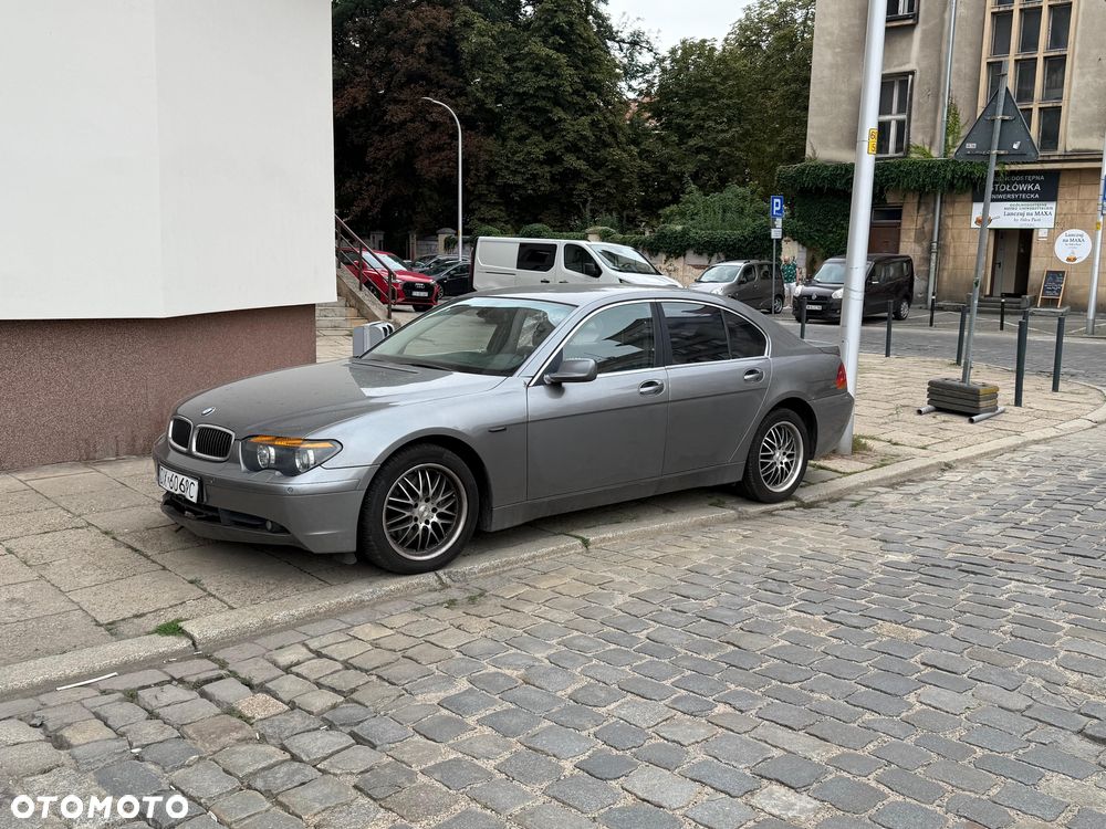 BMW Seria 7 - 1