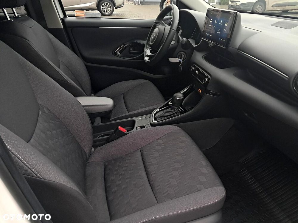 Toyota Yaris Hybrid 1.5 Style - 9