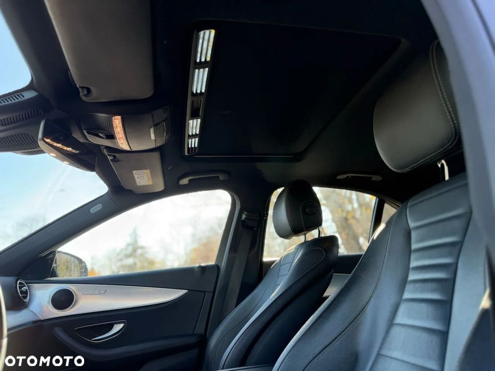 Mercedes-Benz Klasa E 300 d 9G-TRONIC Sportstyle Edition - 17