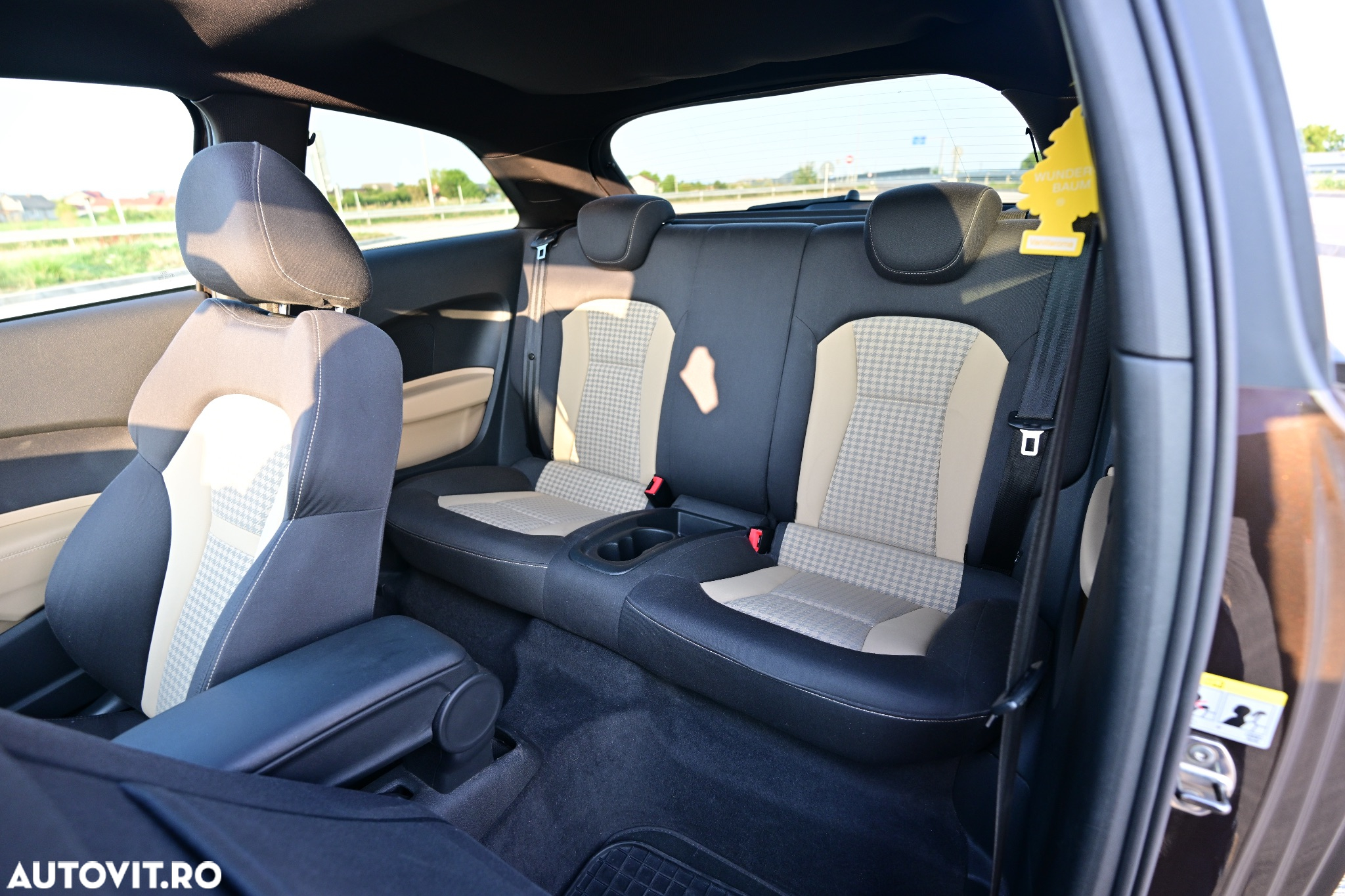 Audi A1 1.6 TDI S line edition - 10