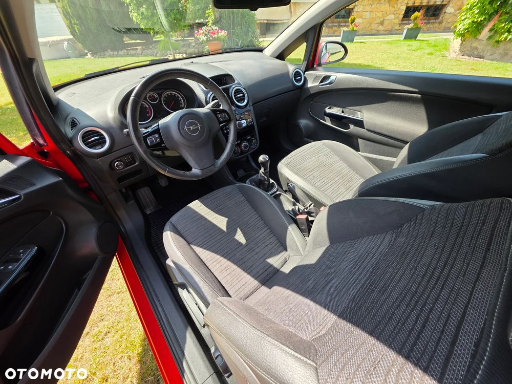 Opel Corsa 1.2 16V Energy - 13