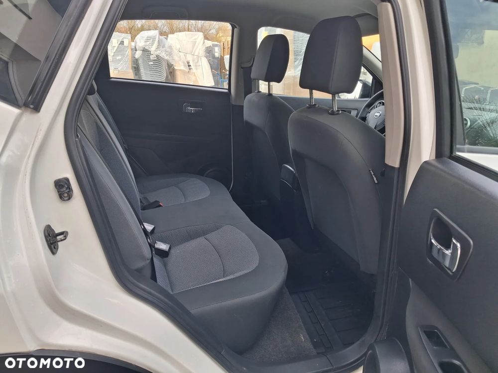 Nissan Qashqai - 16