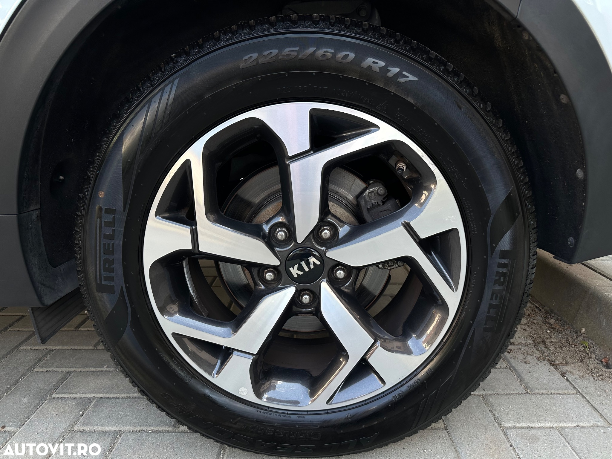 Kia Sportage 1.6 CRDI 2WD Eco-Dynamics+ (48V M-H) Black Edition - 35