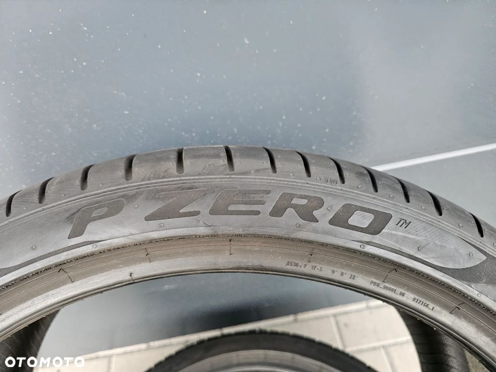 Pirelli P Zero 255/35R21 98 W - 5