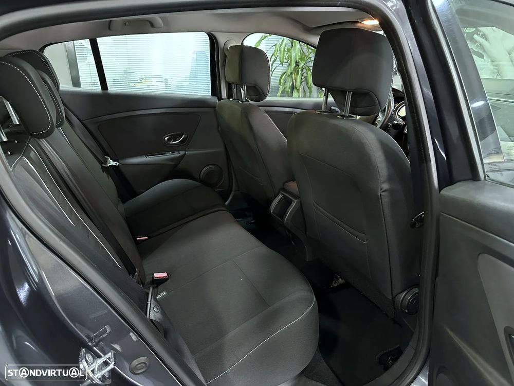 Renault Mégane 1.5 dCi Dynamique S - 20