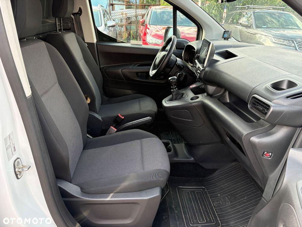 Toyota PROACE CITY - 15