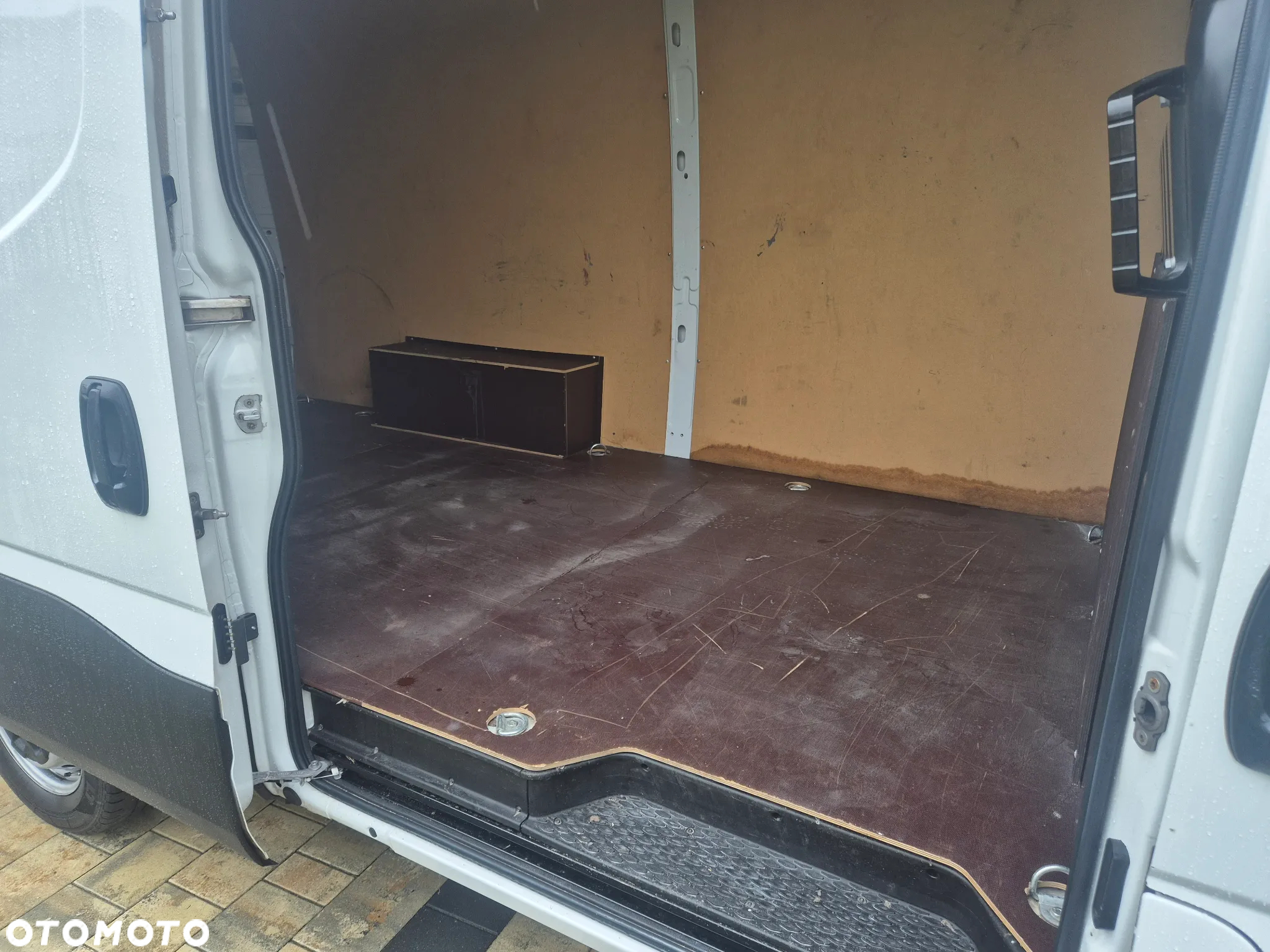 Iveco DAILY 35S14 L3H2 JAK NOWY SPROWADZAONY LIFT - 19