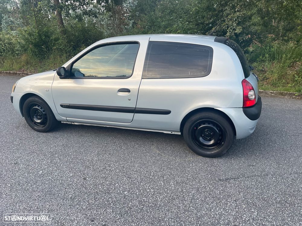 Renault Clio 1.5 dCi Confort Dynamique - 4
