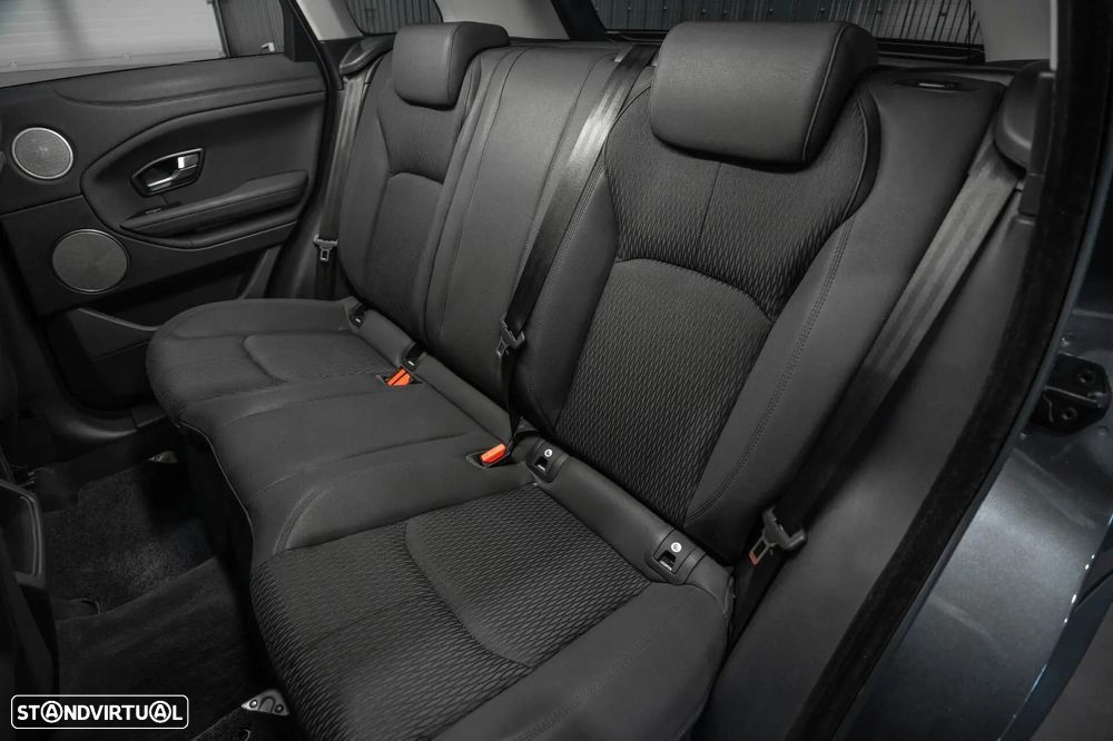 Land Rover Range Rover Evoque - 25