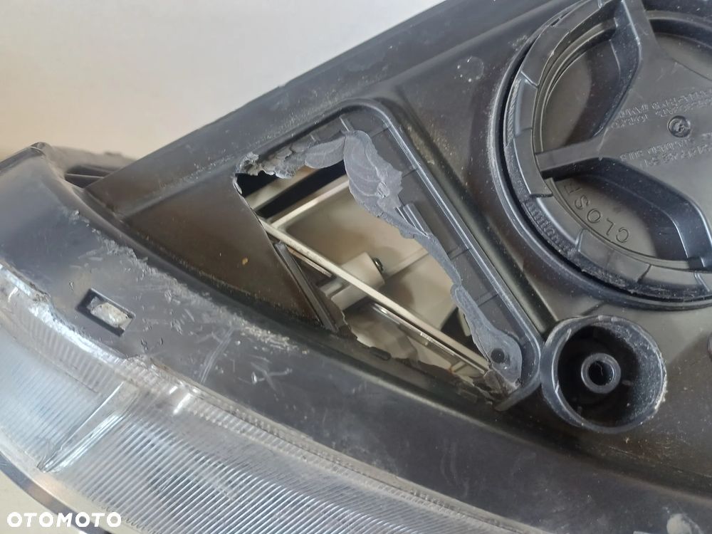 lampa prawy przod kia picanto III 3 17- europa - 13