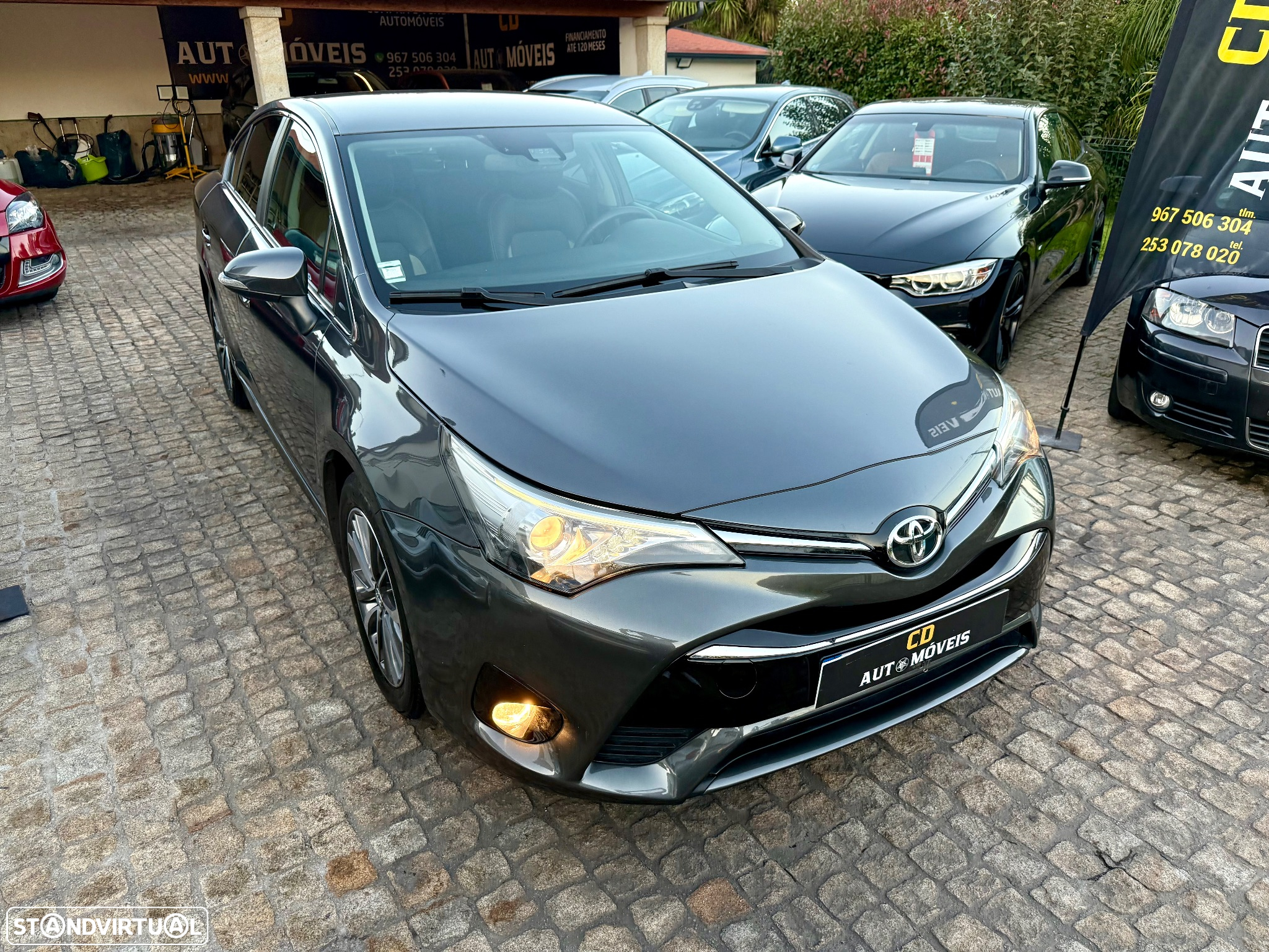 Toyota Avensis SD 1.6 D-4D Luxury+GPS - 22