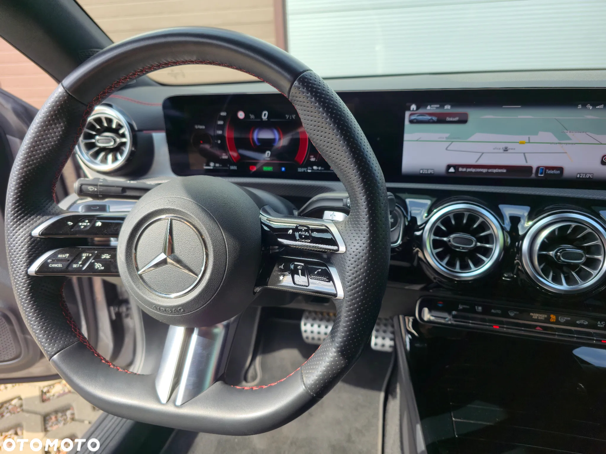 Mercedes-Benz CLA 250 e 8G-DCT AMG Line Advanced Plus - 24