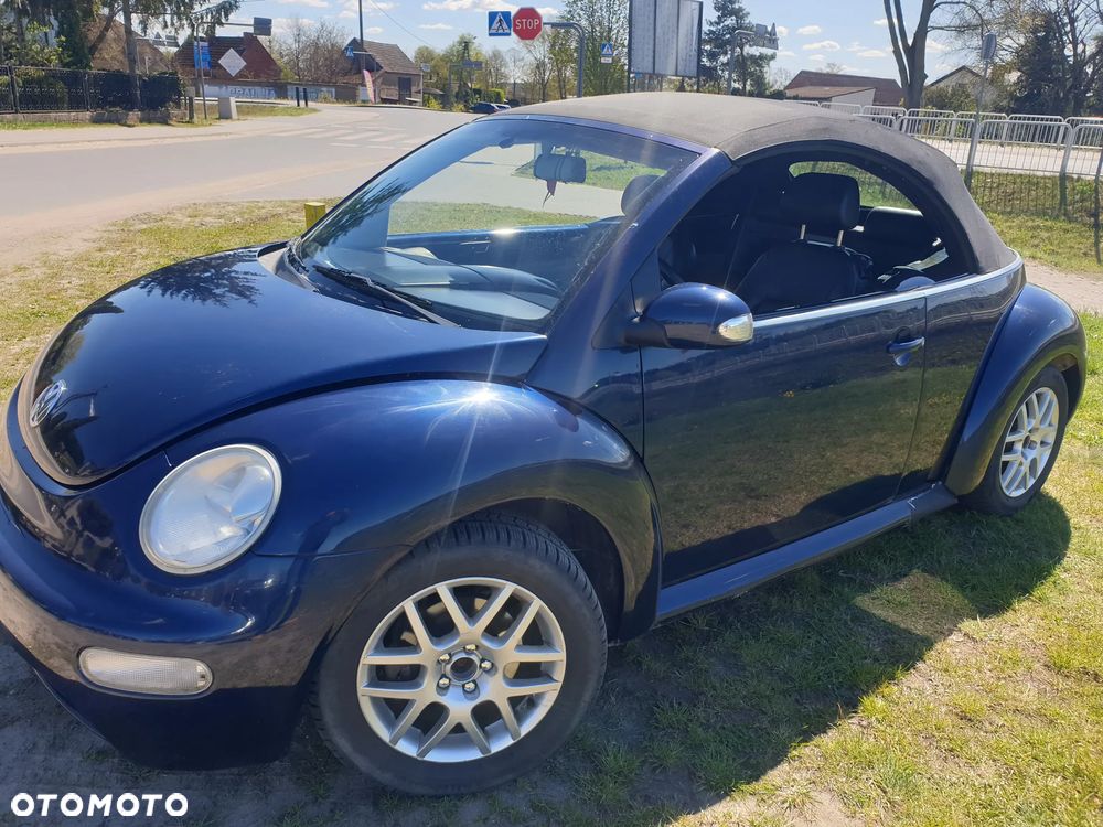 Volkswagen New Beetle - 28