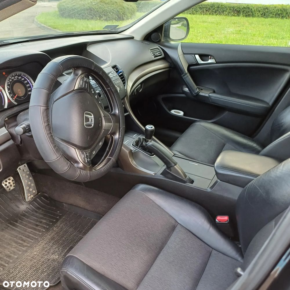 Honda Accord - 8