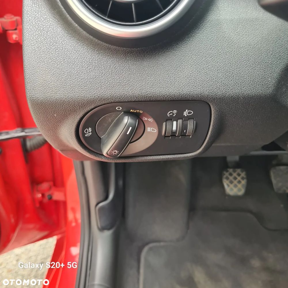 Audi A1 1.6 TDI S line edition - 24