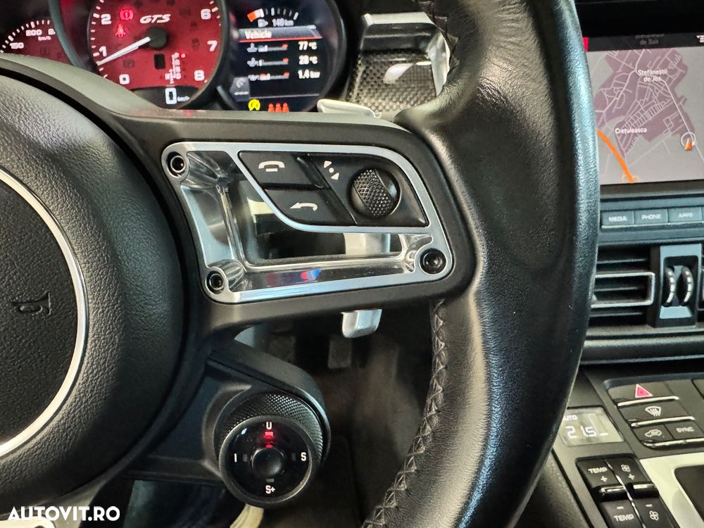 Porsche Macan GTS PDK - 8