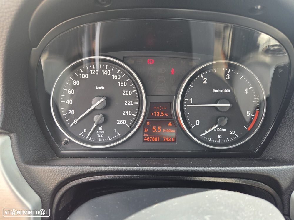 BMW 320 d Coupe - 12