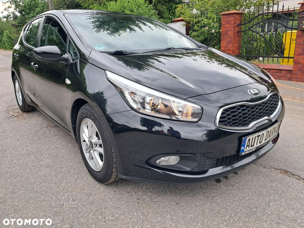 Kia Ceed 1.4 CVVT Attract - 1