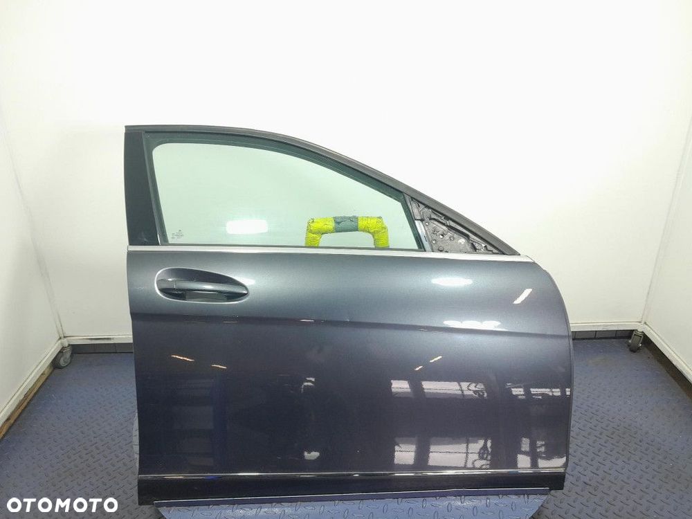 MERCEDES C W204 DRZWI PRZÓD PRZEDNIE PRAWE 755 - 1