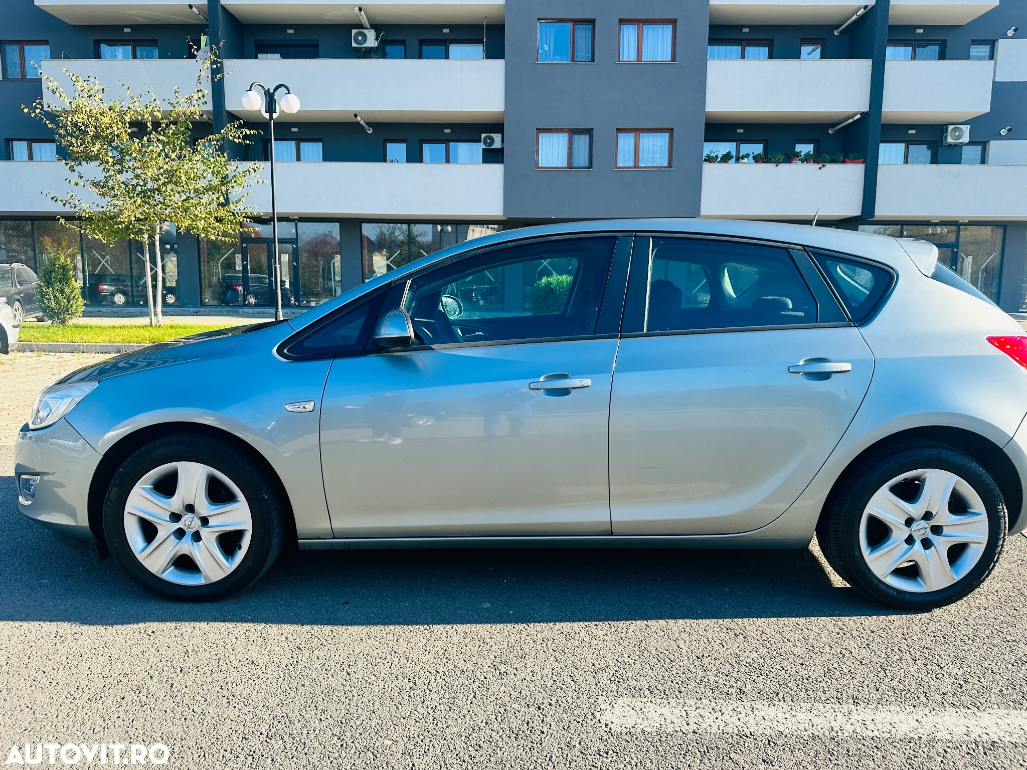 Opel Astra 1.7 CDTI ECOTEC Active - 4