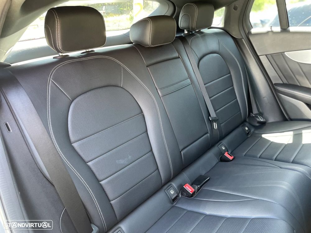 Mercedes-Benz GLC 250 d Coupé AMG Line 4-Matic - 16