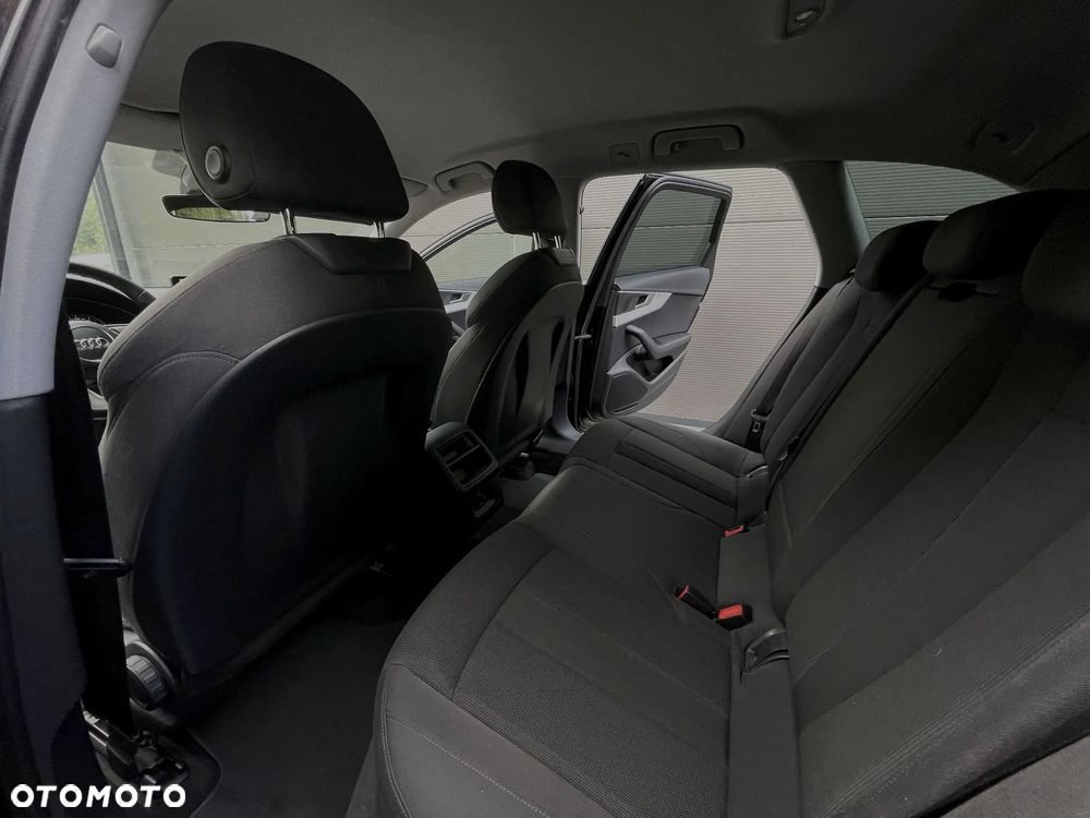 Audi A4 Avant 2.0 TDI S tronic - 21