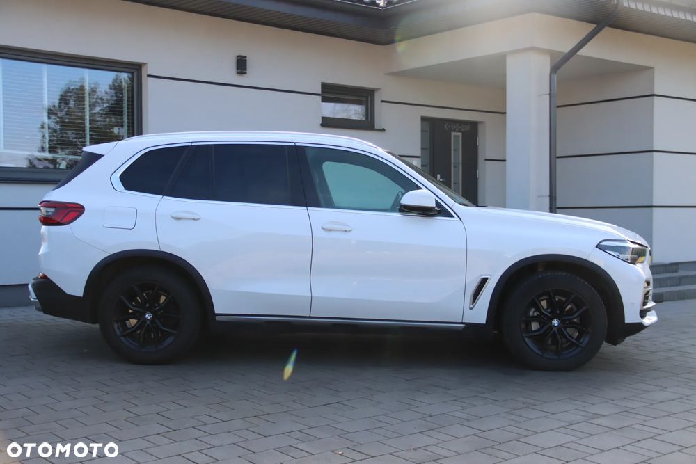 BMW X5 xDrive40i - 8