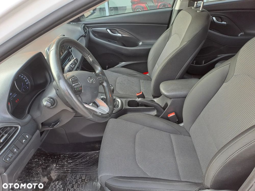 Hyundai i30 1.4 Style - 16