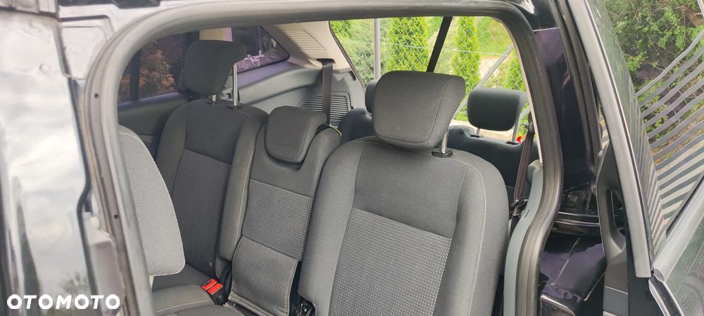 Ford Grand C-MAX 1.6 TDCi Trend - 14