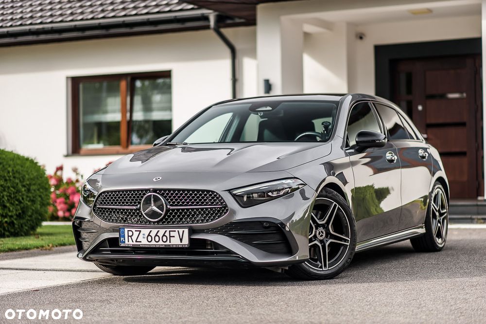 Mercedes-Benz Klasa A 220 4-Matic AMG Line 8G-DCT - 1