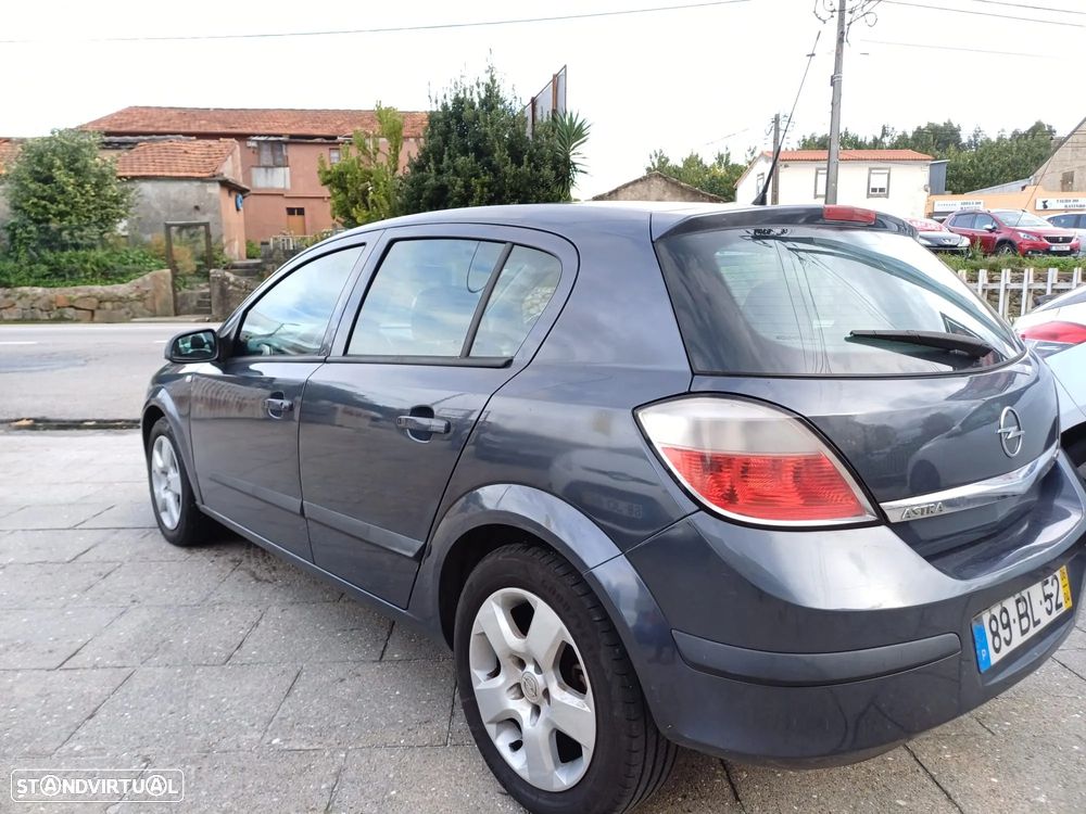 Opel Astra 1.3 CDTi Elegance - 3