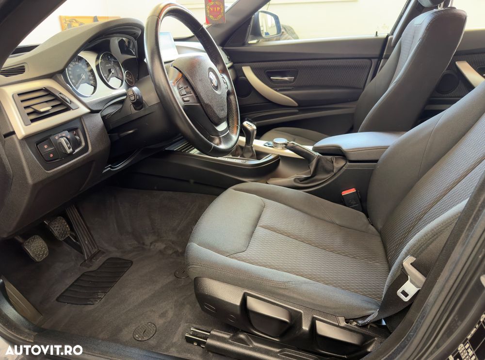 BMW Seria 3 320d xDrive Luxury Line - 8