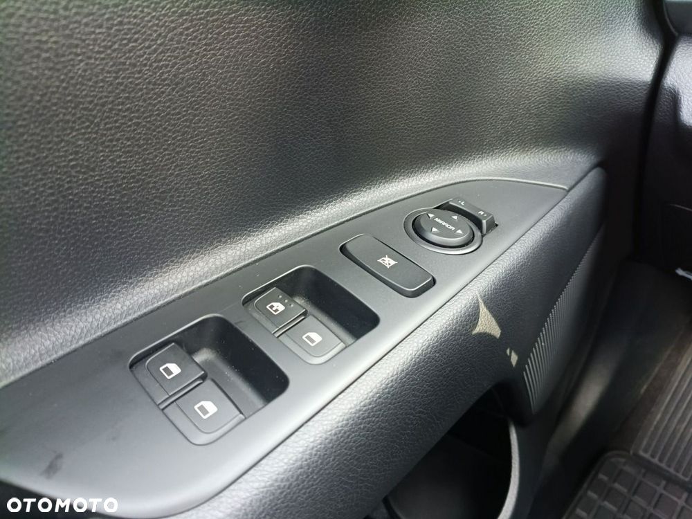 Kia Stonic - 20
