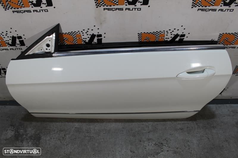 Porta Esquerda Mercedes-Benz E-Class Coupé (C207)  Porta Frente Esquer - 4