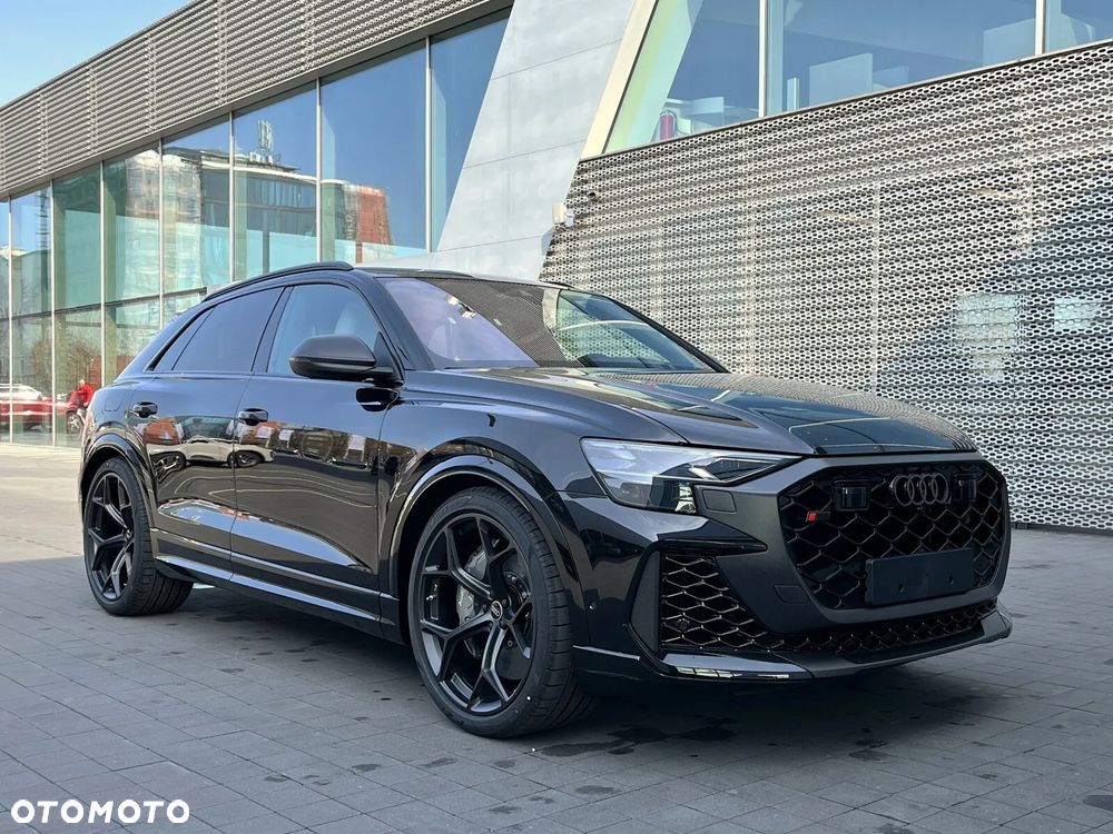 Audi RS Q8 - 22