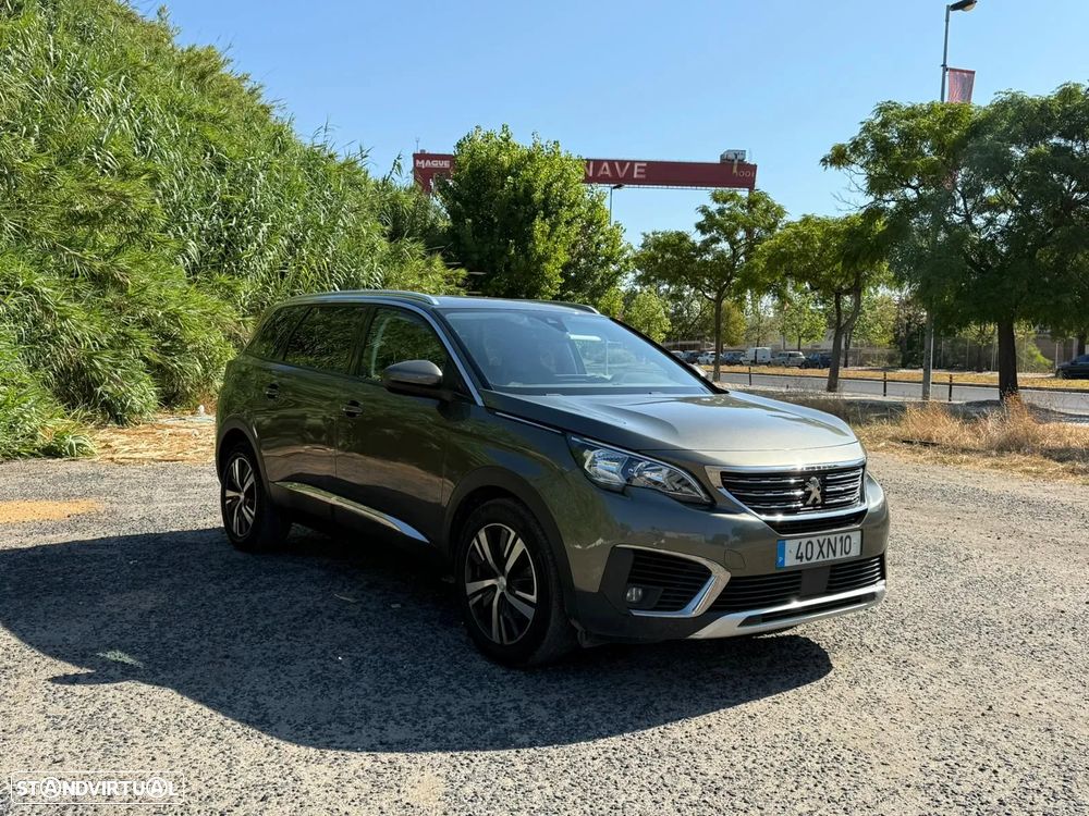 Peugeot 5008 - 1