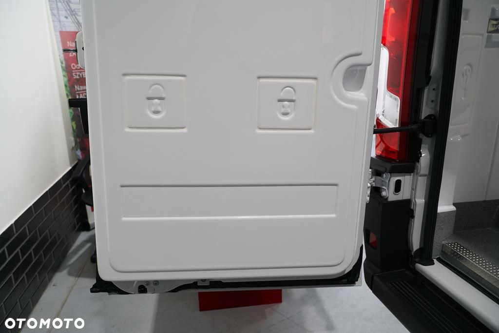 Toyota Proace Max - 21