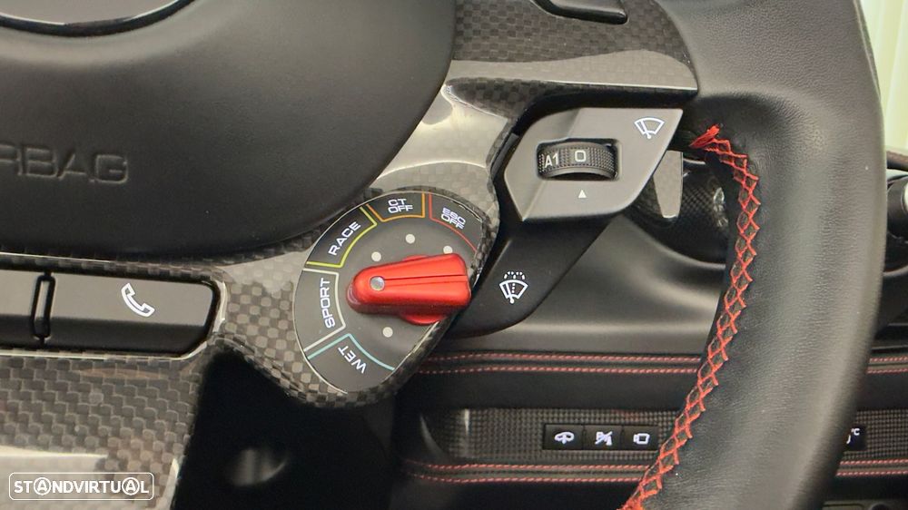 Ferrari F8 Tributo Spider - 40