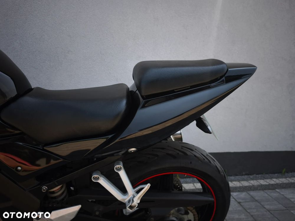 Suzuki SV - 17