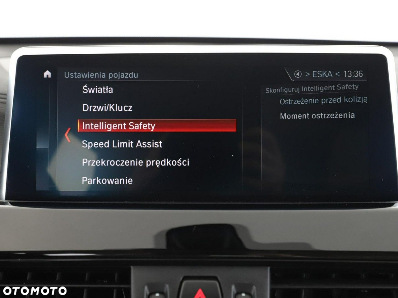 BMW X1 sDrive18d xLine - 26