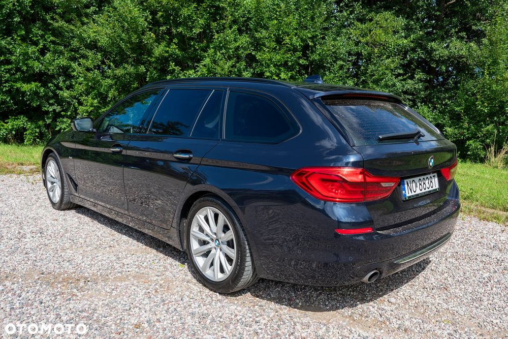 BMW Seria 5 530i xDrive Luxury Line - 6