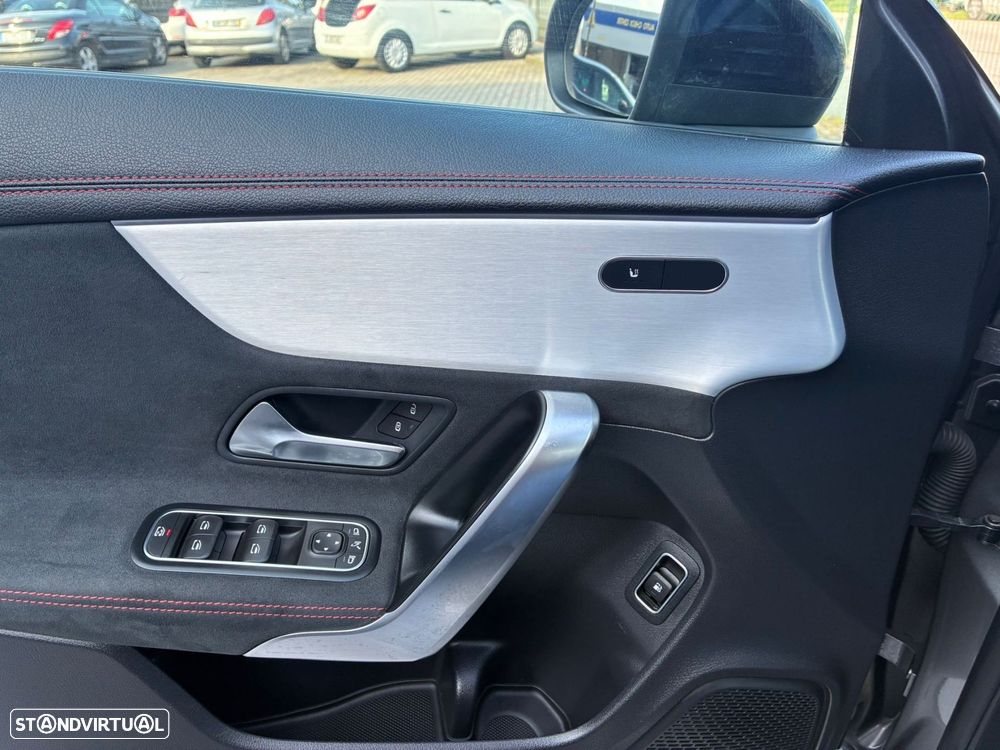 Mercedes-Benz CLA 250 - 18