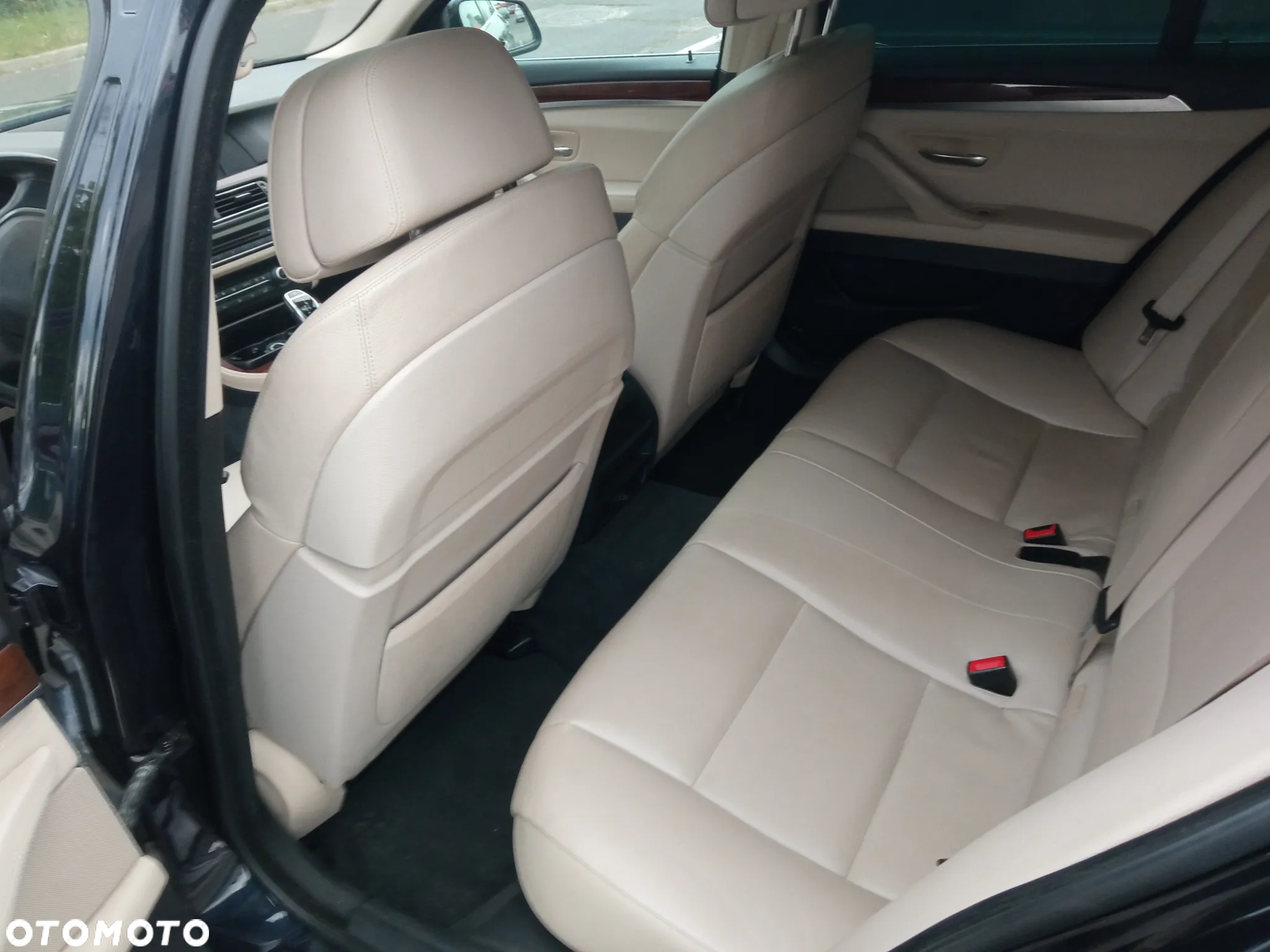 BMW Seria 5 530d xDrive - 4