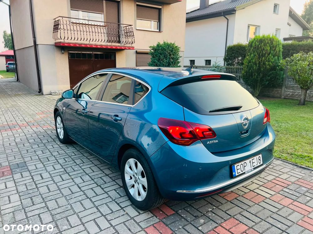 Opel Astra 1.4 Turbo ecoFLEX Start/Stop Exklusiv - 8