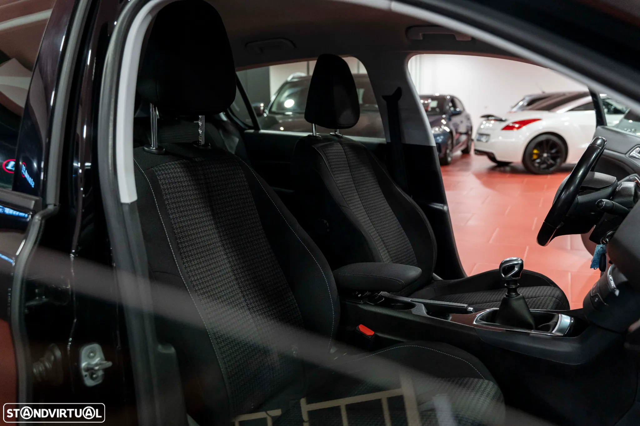 Peugeot 308 1.6 BlueHDi Allure - 28