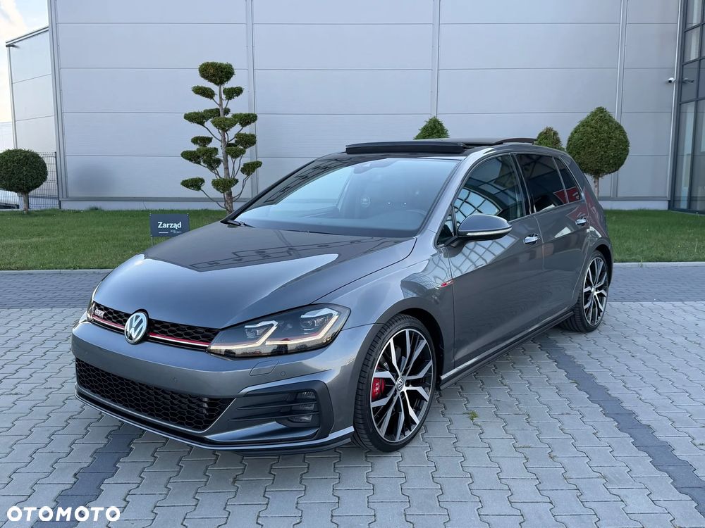 Volkswagen Golf GTI (BlueMotion Technology) DSG Performance - 9