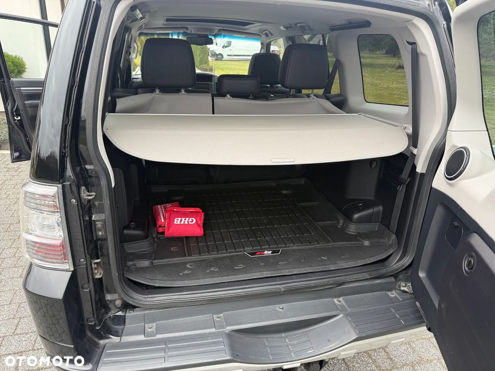 Mitsubishi Pajero 3.2 DID Instyle - 8