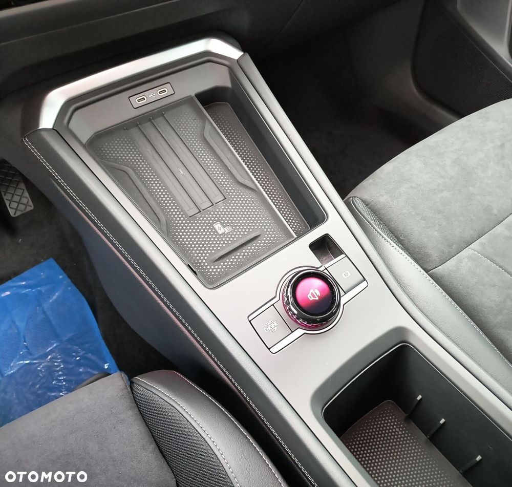 Volkswagen T-Roc 1.5 eTSI Style DSG - 16