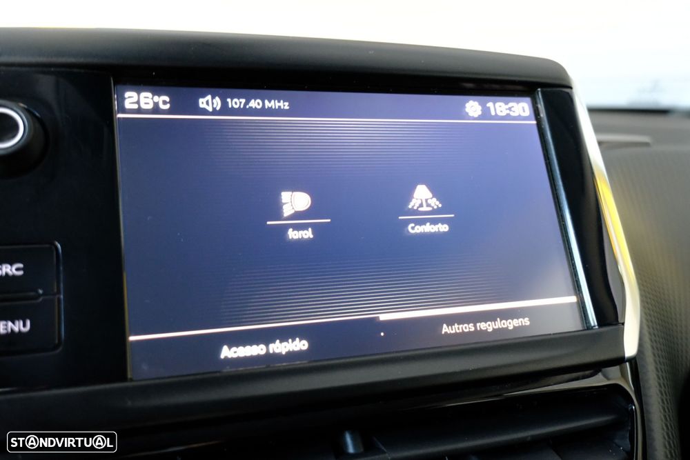 Peugeot 2008 1.2 PureTech Style - 25